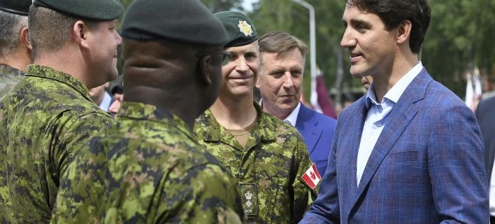 Και ο Tριντό θέλει να ακυρώσει σύμβαση για οπλικά συστήματα με τη Σαουδική Αραβία λόγω Κασόγκι